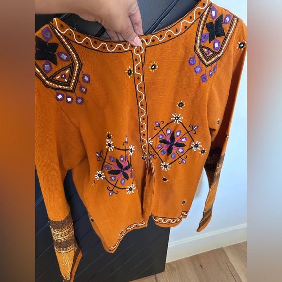 Boho jacket. Open jacket, no buttons. Embroidered, mirror work. Size S. - Picture 2 of 5